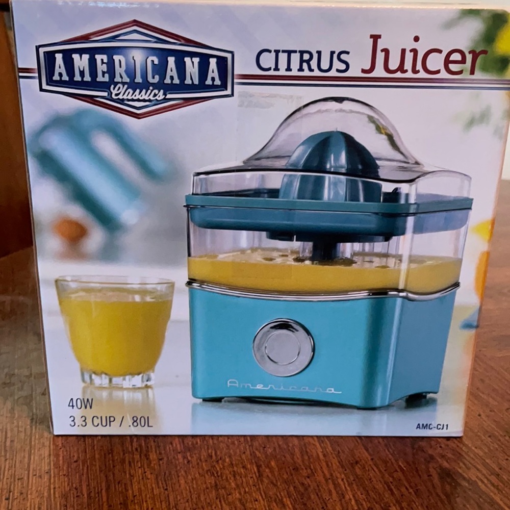 Americana Classic Citrus Juicer